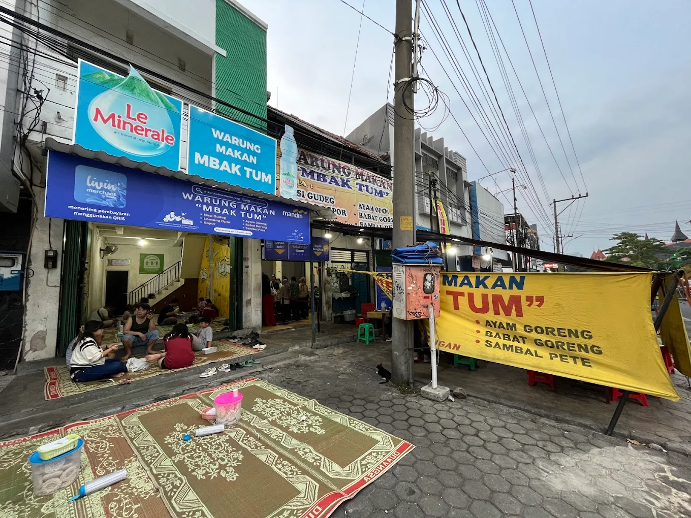Warung Makan Mbak Tum Gudeg Koyor