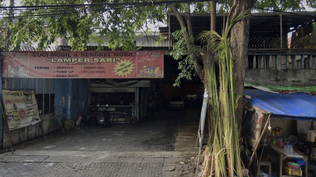 Cuci Mobil & Bengkel Mobil Lampersari