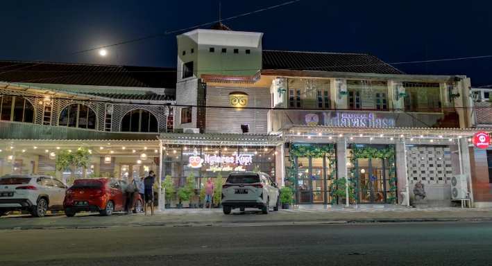 nglaras rasa thamrin