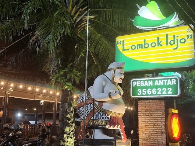 Ayam Goreng Spesial Lombok Idjo