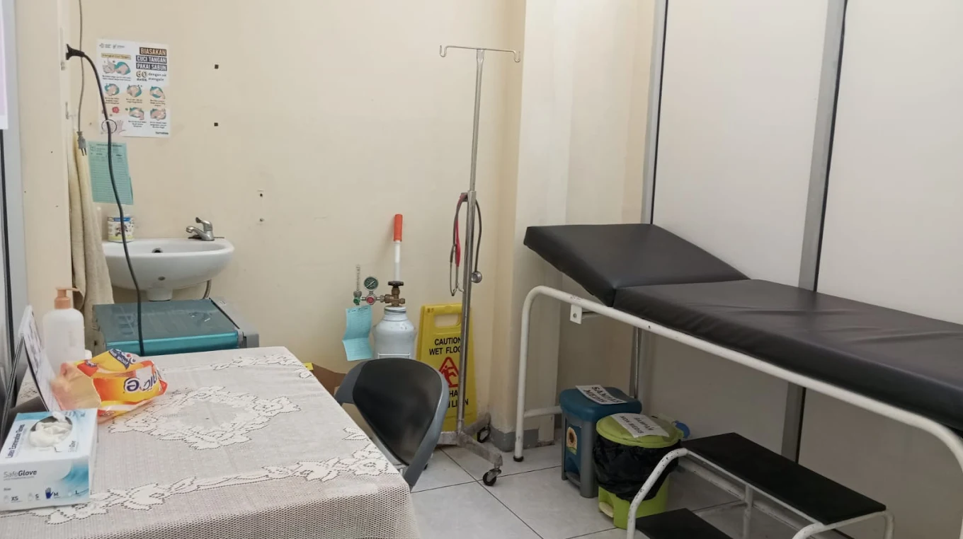 ruang perawatan klinik hutama medika